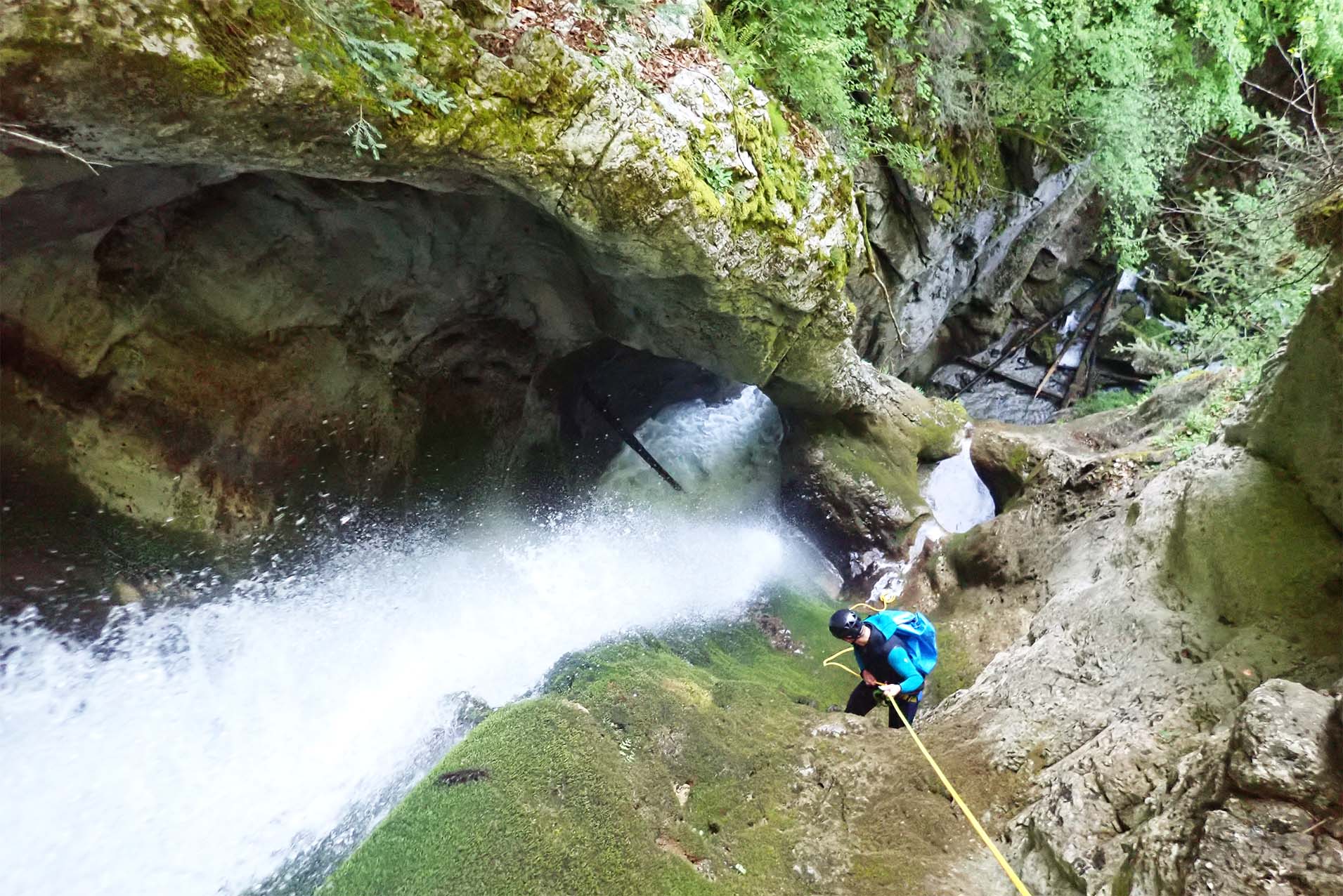 canyoning aventure en montagne