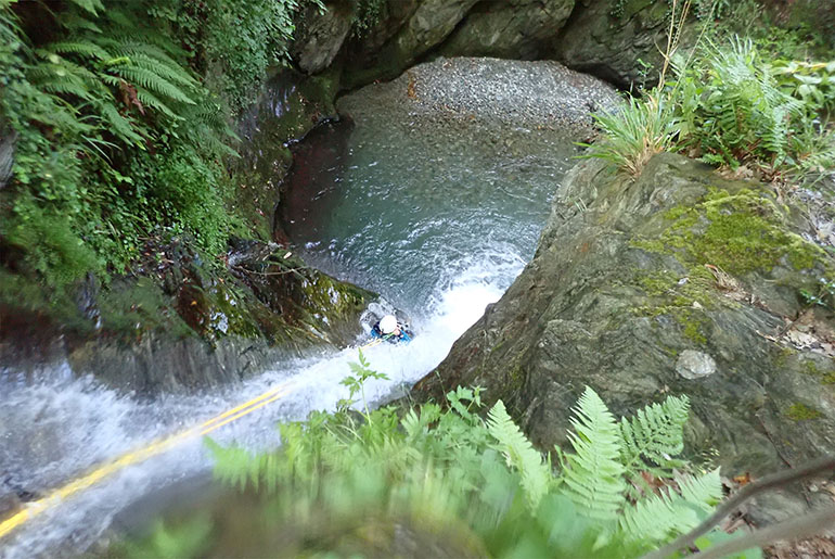 canyoning evasion Le bénetant